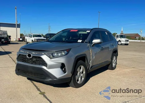 2020 Toyota Rav4 Xle z USA, uszkodzony, nr VIN 2T3P1RFV5LC097927